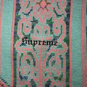 トップス Supreme18ss Tapestry Sweater Supreme Tapestry Sweater Olive Men's - SS18 - US